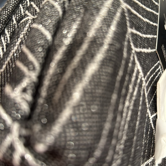 Spider Web table linen - Picture 6 of 8